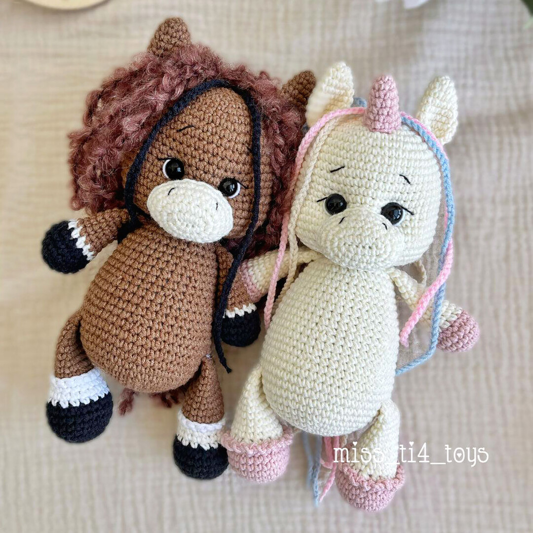 Лошадка и Единорожка, фото, картинка, схема, описание, бесплатно, крючком, амигуруми