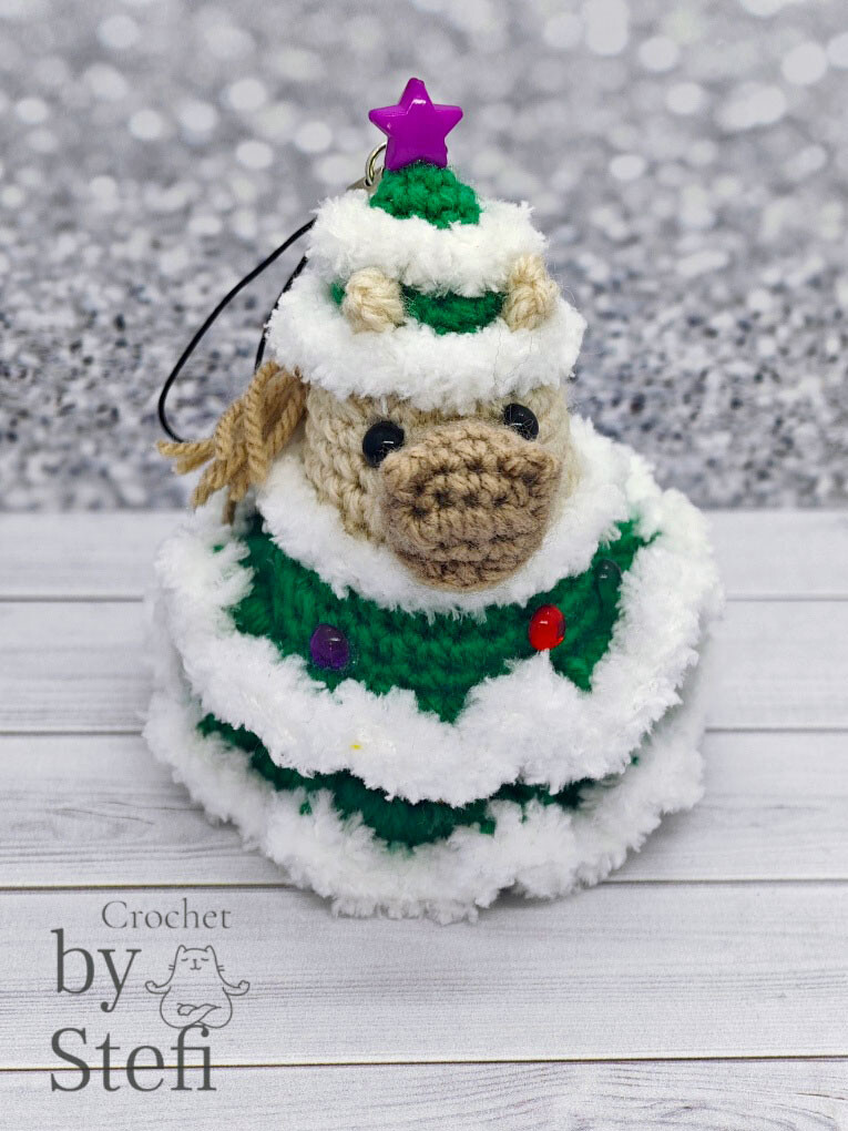 Лошадка в костюме Ёлочки, фото, картинка, схема, описание, бесплатно, крючком, амигуруми