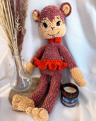 PDF Обезьянка Маня схема вязаной игрушки крючком